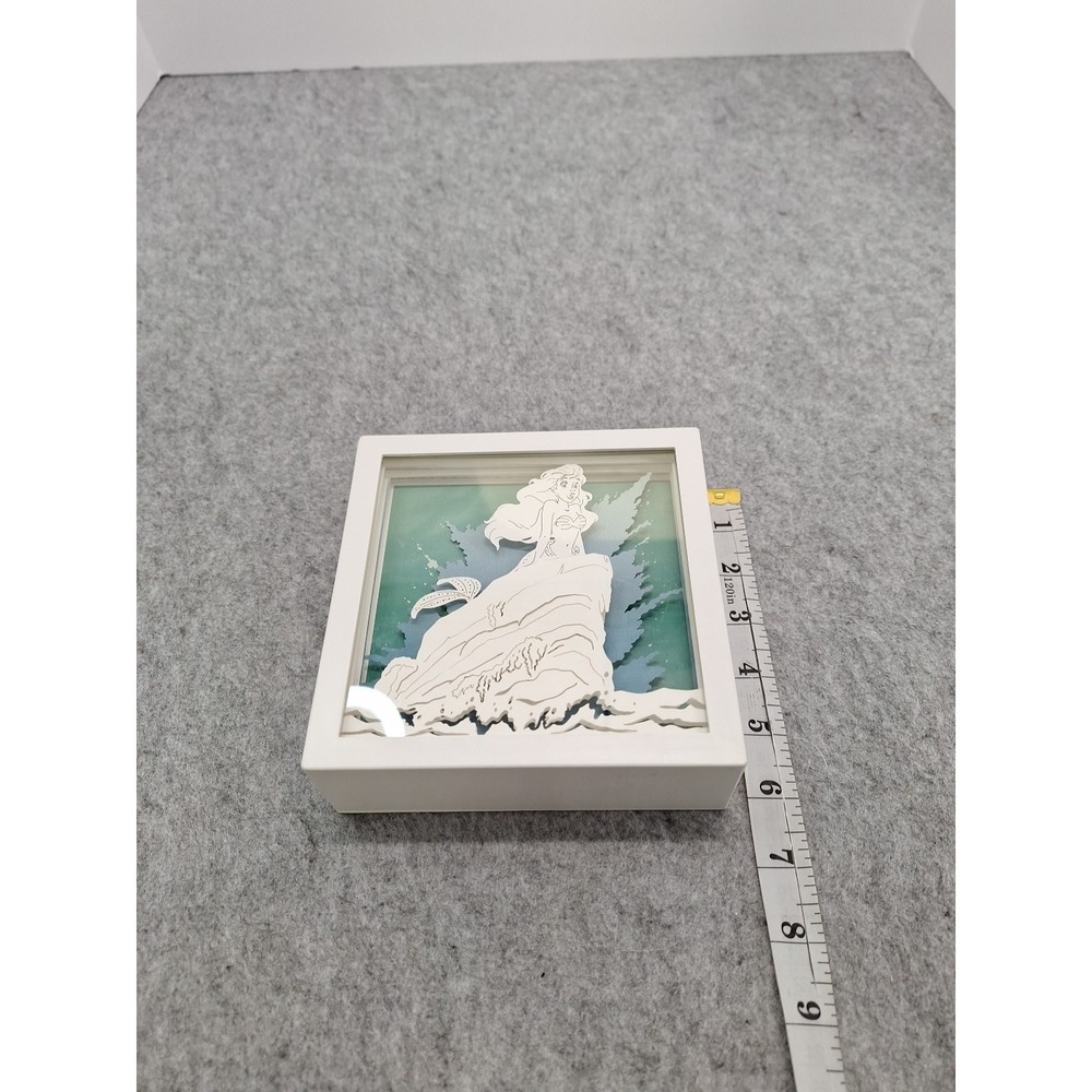 Disney The Little Mermaid Light Box UKONIC Diorama Ariel On A Rock Works Charger - Picture 9 of 10